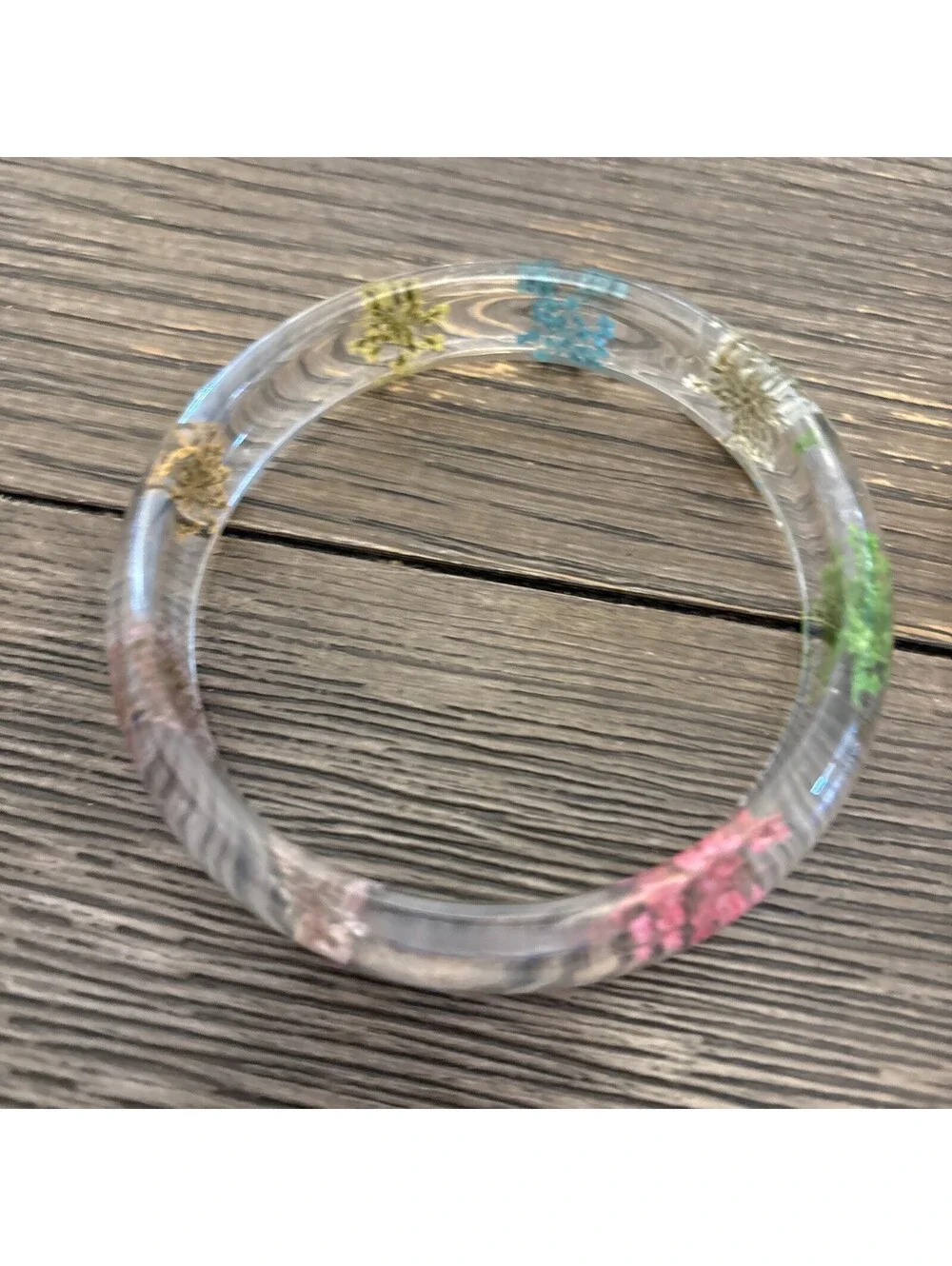 Beautiful Floral Translucent Bangles Served 3